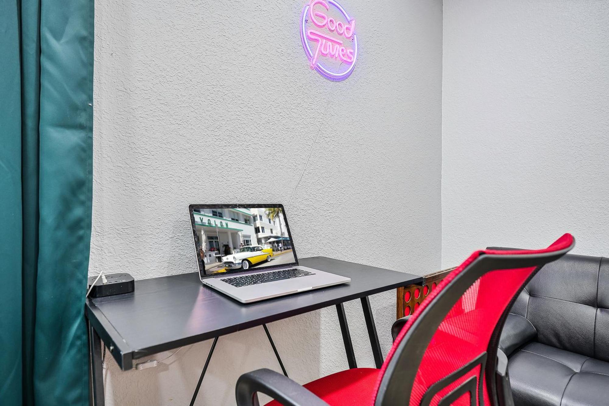 Vacay Spot Happy Escape 15 Min Beach Massage Shower Prime Loc! 6 Blocks Away From Bars, Nite Clubs, Res, Shops Miami Kültér fotó